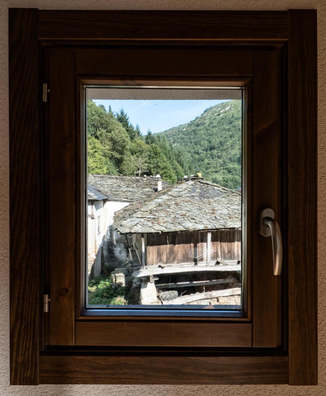 Hotel Rural Las Montañas de Pumar Besullo Exterior foto